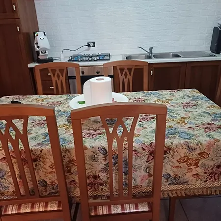 Del Borgo 住宿加早餐酒店 Salemi